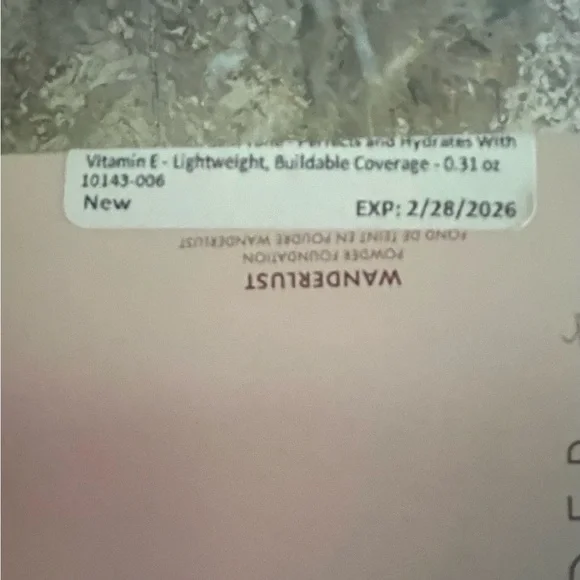 Wander Beauty Wanderlust Powder Foundation - Medium - Picture 5 of 7